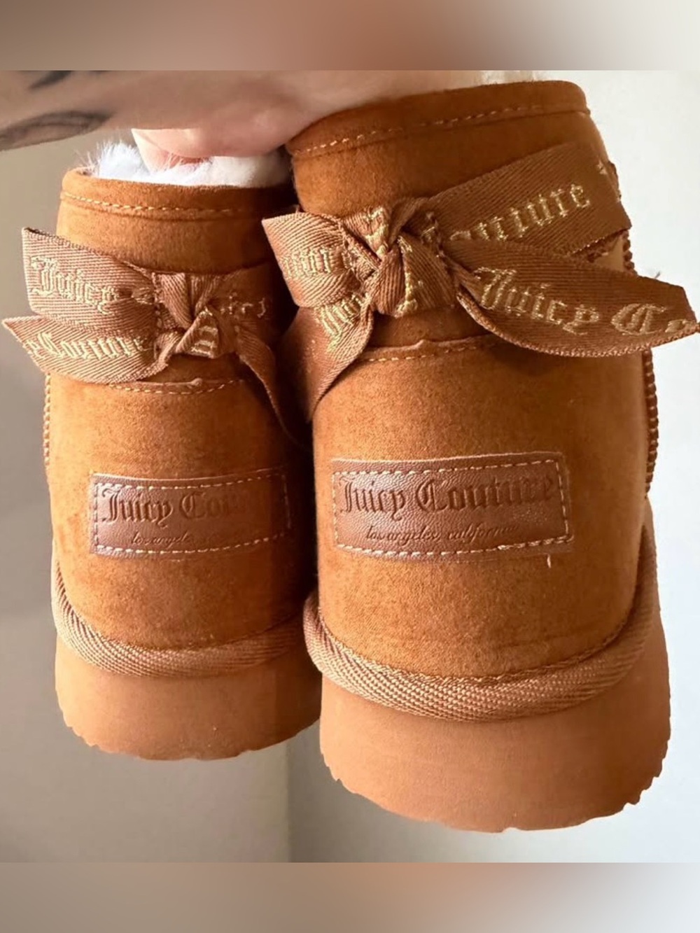 NWOT Juicy Couture size 9 Olden boots- microsuede booties *faux fur lining & bow